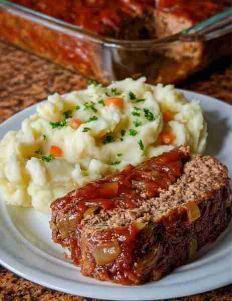 Classic Meatloaf Ingredients: 2 lbs ground beef 1 cup breadcrumbs 1 cup milk 2 large eggs 1 smal...