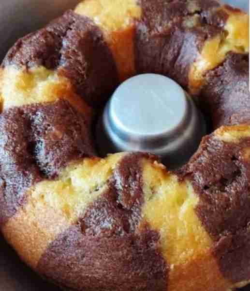 Marble Bundt Cake that combines a rich vanilla and chocolate cake in a beautiful swirl. It's delicio...