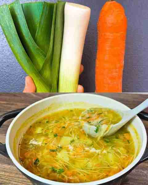 🧅 Leek, Carrot & Noodle Soup Ingredients: 1 leek (sliced) 1 carrot (grated or diced) 1 potato (opti...