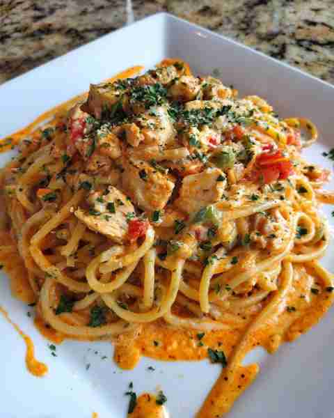 Monterey Chicken Spaghetti Ingredients: 12 oz spaghetti 1 lb boneless, skinless chicken breasts, cut...