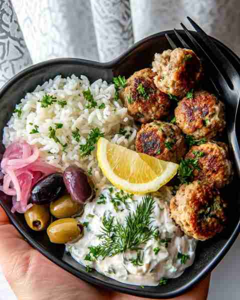 Greek Meatball Bowl with Tzatziki, Rice & Olives 🍋🍚 Prep Time: 20 minutes Cook Time: 15 minutes Se...