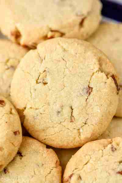 Pecan Sandies are the perfect classic cookie. https://www.simplejoy.com/pecan-sandies/