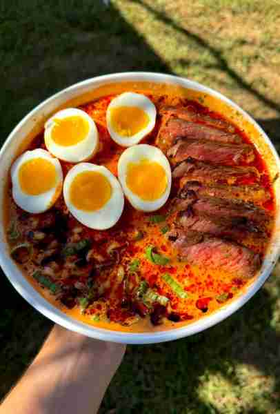 Spicy steak ramen with marinated jammy eggs 🔥🤤