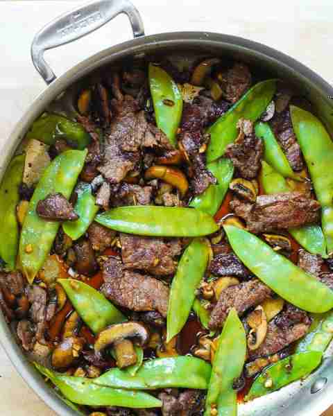 Asian Beef with Mushrooms and Snow Peas (or Snap Peas)🫛 🍄‍🟫