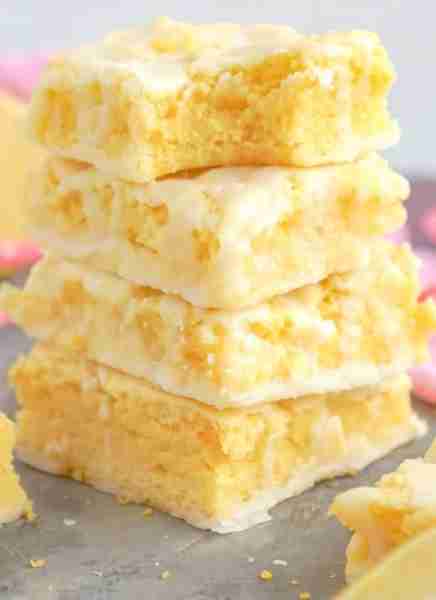 Calling All Lemon Lovers! 🍋 Delicious! Lemon Cream Cheese Brownies Bars! 🍋 RECIPE BELOW!