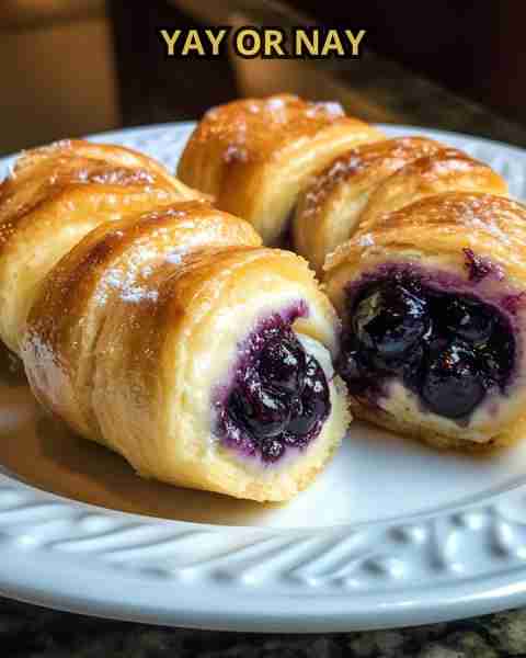5-Ingredient Blueberry Cheesecake Rolls Ingredients: Crescent roll dough Fresh blueberries (or froze...