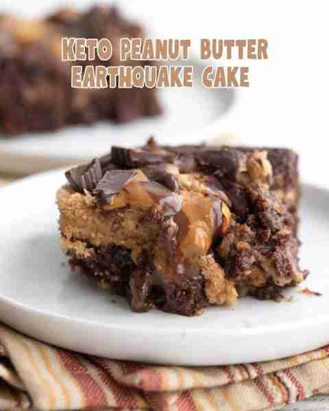 Keto Peanut Butter Earthquake Cake... oooh baby! Recipe Link ⬇️