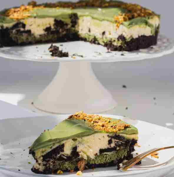 💚 Pistachio Cheesecake Creamy, nutty, and elegant — with real pistachio flavor! Prep time: 25 minBa...