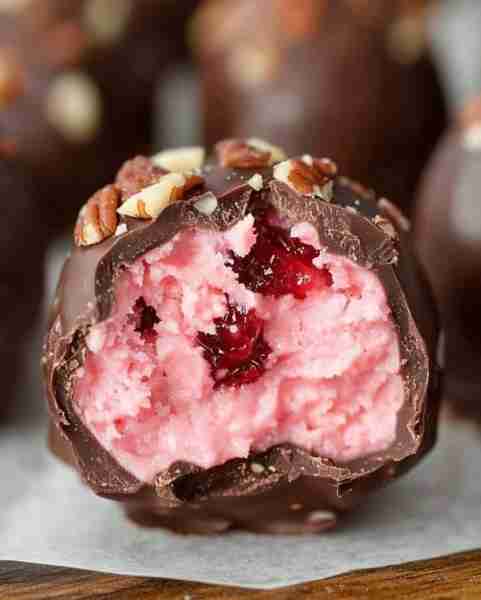 🍒 Chocolate Maraschino Cherry Coconut Truffles 🍫🥥 Ingredients 1 cup shredded sweetened coconut 1/...