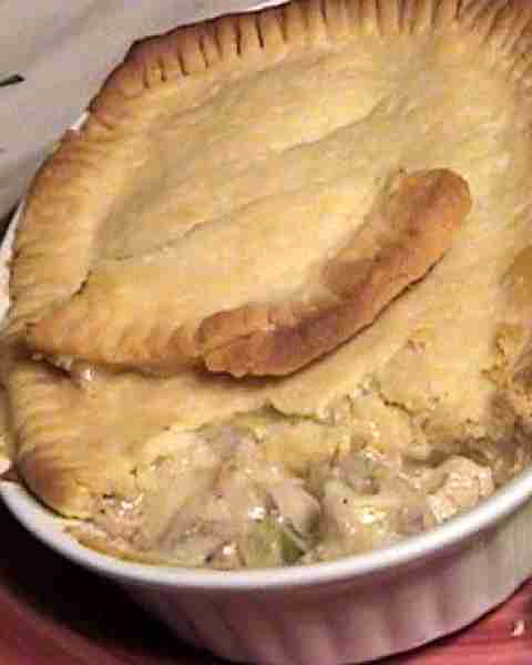 DELICIOUS CHICKEN POT PIE INGREDIENTS 1 cup potato, diced 1 cup onion, diced 1 cup celery, diced 1 c...