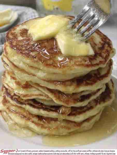 Fluffy Keto Pancakes Ingredients 1 cup almond flour 2 tbsp coconut flour 2 tbsp erythritol (or your...