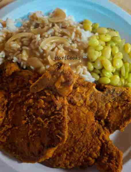 Fried PorkChops, Rice & Gravy, and Butter Peas😋😋