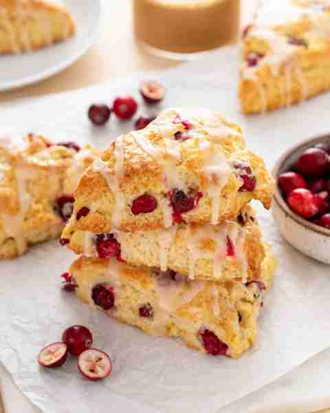 Cranberry Orange Scones are bursting with tart cranberries and fresh orange zest. 🧡❤️😋 Ingredient...