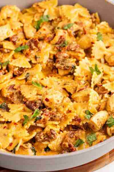 🍗 Chicken Mozzarella Pasta 🍝 Get RECIPE in first comment below 👇