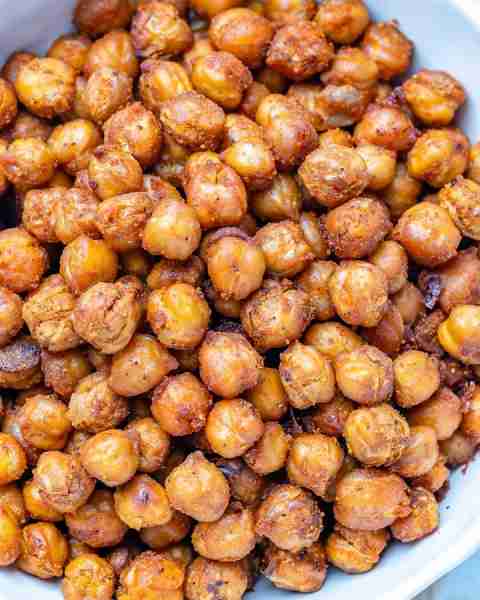 Are you a savory snacker? This Roasted BBQ Chickpeas recipe will be your new fave! Enjoy these BBQ C...