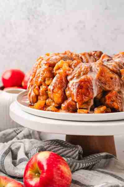 This apple monkey bread is my family’s ultimate fall breakfast! Reply APPLE for the recipe!