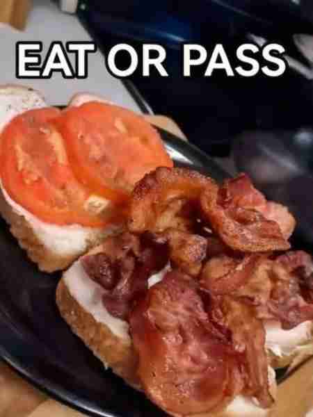 Bacon and Tomato Sandwiches Ingredients - Bread, your favorite kind - Bacon - Tomatoes, ripe and jui...