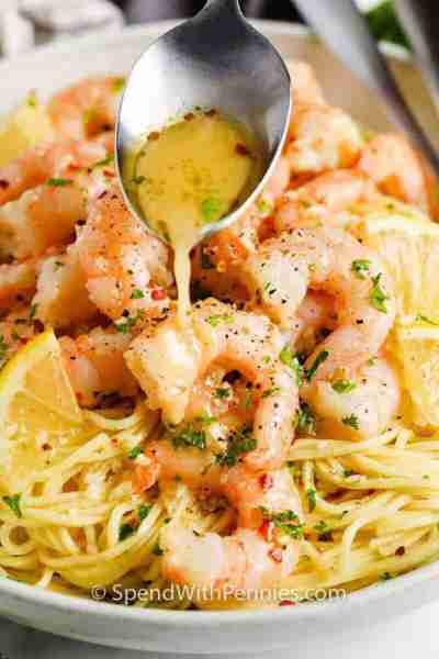 Comment RECIPE to get the recipe! This shrimp scampi is a quick and easy weeknight dinner. Juicy shr...
