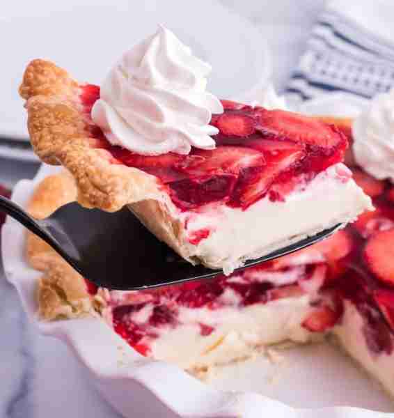 Strawberry Cream Cheese Pie! 🍓💖 Flaky buttery pie crust that you will find is so popular for any o...