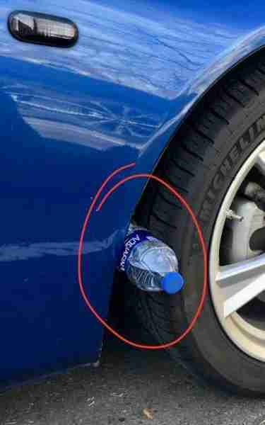 f you see a plastic bottle on your car tire, you might want to call 911 right away 😨 Check the comm...