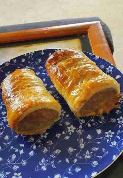 Home made sosig rolls with loads or galick & kurrie by Sandra M