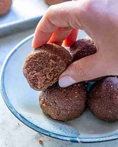 Blissful, chocolatey, PB Protein Bites No-bake and just 10 minutes to make! Perfect for a quick snac...