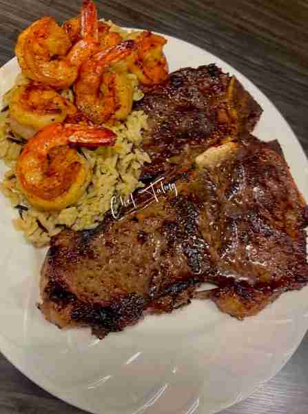 All. The. Hungry folks eat like this, like this 😂♥️ Steak & Honey Shrimp over garlic butter Wild Ri...