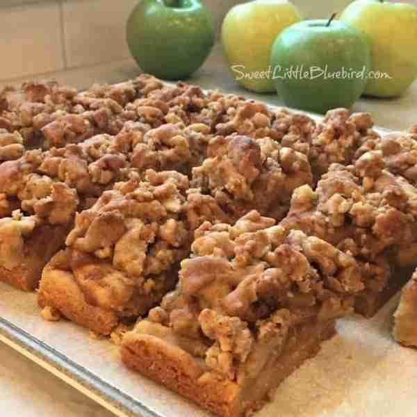 APPLE PIE BARS! 💖 Easier than apple pie, Our Family Favorite! 💖 RECIPE BELOW!