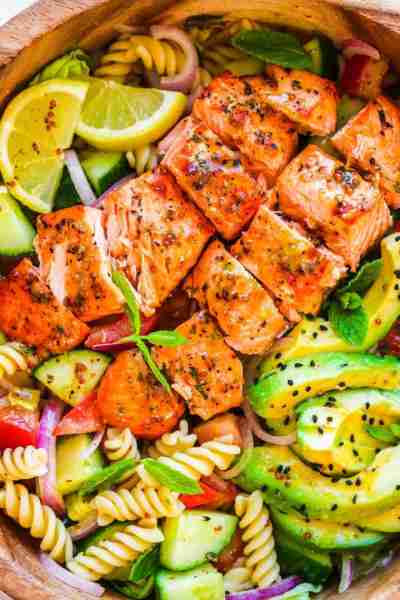 🌟 Looking for a scrumptious and nutritious meal idea? Look no further than this delightful Salmon P...