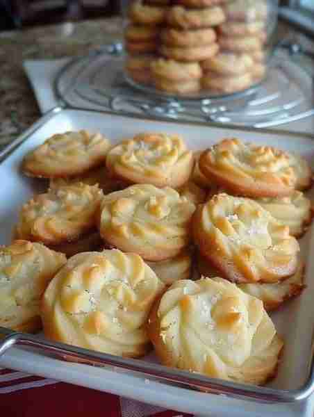 World's Best Butter Cookies Ingredients 8 oz unsalted butter 3/4 cup granulated sugar 1/4 tsp salt 1...