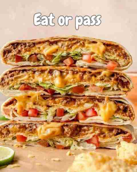 Homemade Crunchwrap Supreme 🌮🧀🥬 For this fun and delicious Tex-Mex treat, you will need large flo...
