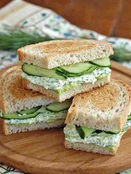 🥒🥑 Avocado Cucumber Tea Sandwiches Light, creamy, and refreshing—these little sandwiches are perfe...