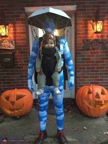 Baby Sky Diver Costume....ADORABLE!!! ❤️ Find this & Over 40 of the BEST Homemade Halloween Costume...