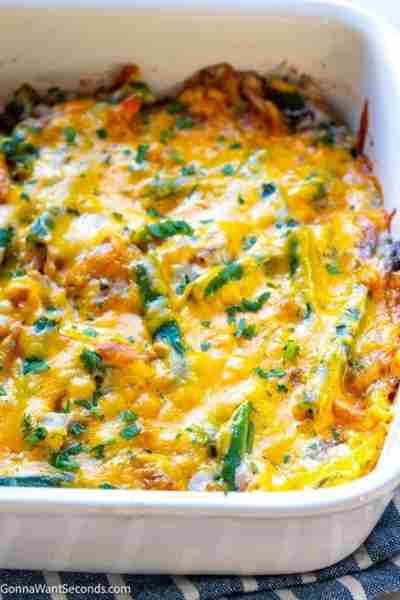 Paula Deen's Green Bean Casserole! 💖💚 Absolutely must be on the Thanksgiving & Christmas Dinner Ta...